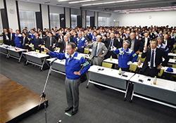 全公司安全大会(全体参加人员进行安全宣示)