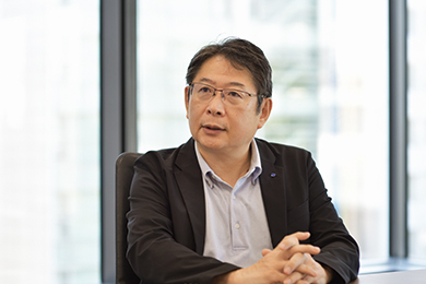 海外通信营业部  主干  坂主 好章