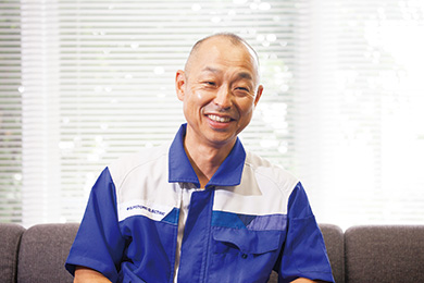 产业电线事业部 技术部 主干　上原真一